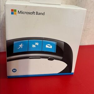 Microsoft Band 2 M in Black and Blue Packaging